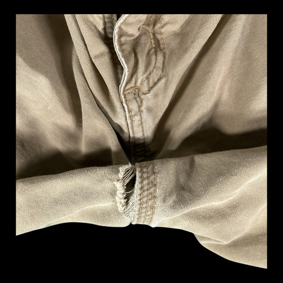 Carhartt Tan Shorts Original Fit Sz 32 Distressed - Picture 5 of 5